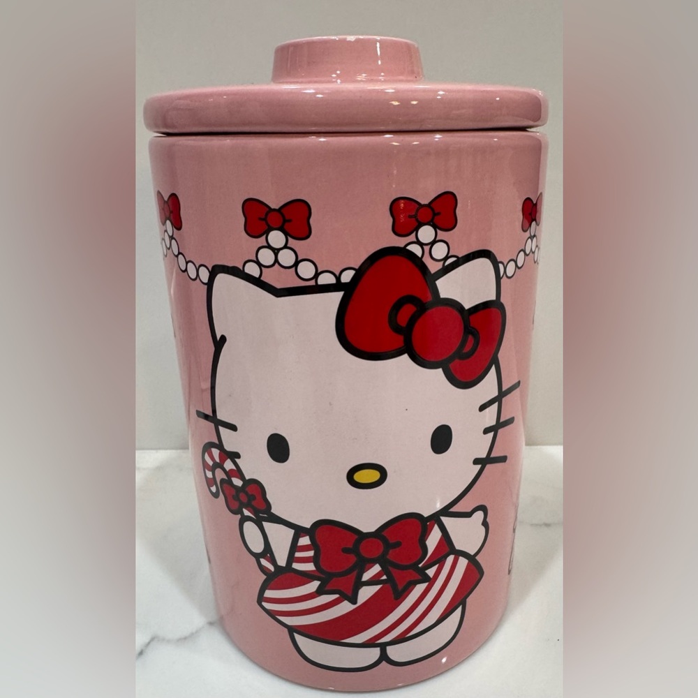 SANRIO CHRISTMAS HOLIDAY PINK HELLO KITTY CANISTER w/CANDY CANES, BOWS & STARS